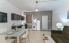 New 1 Bedroom Apartment In Valletta City Centre With Terrace And Views